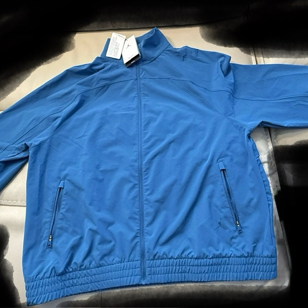 Women's medium Nike dri fit Blue Jacket